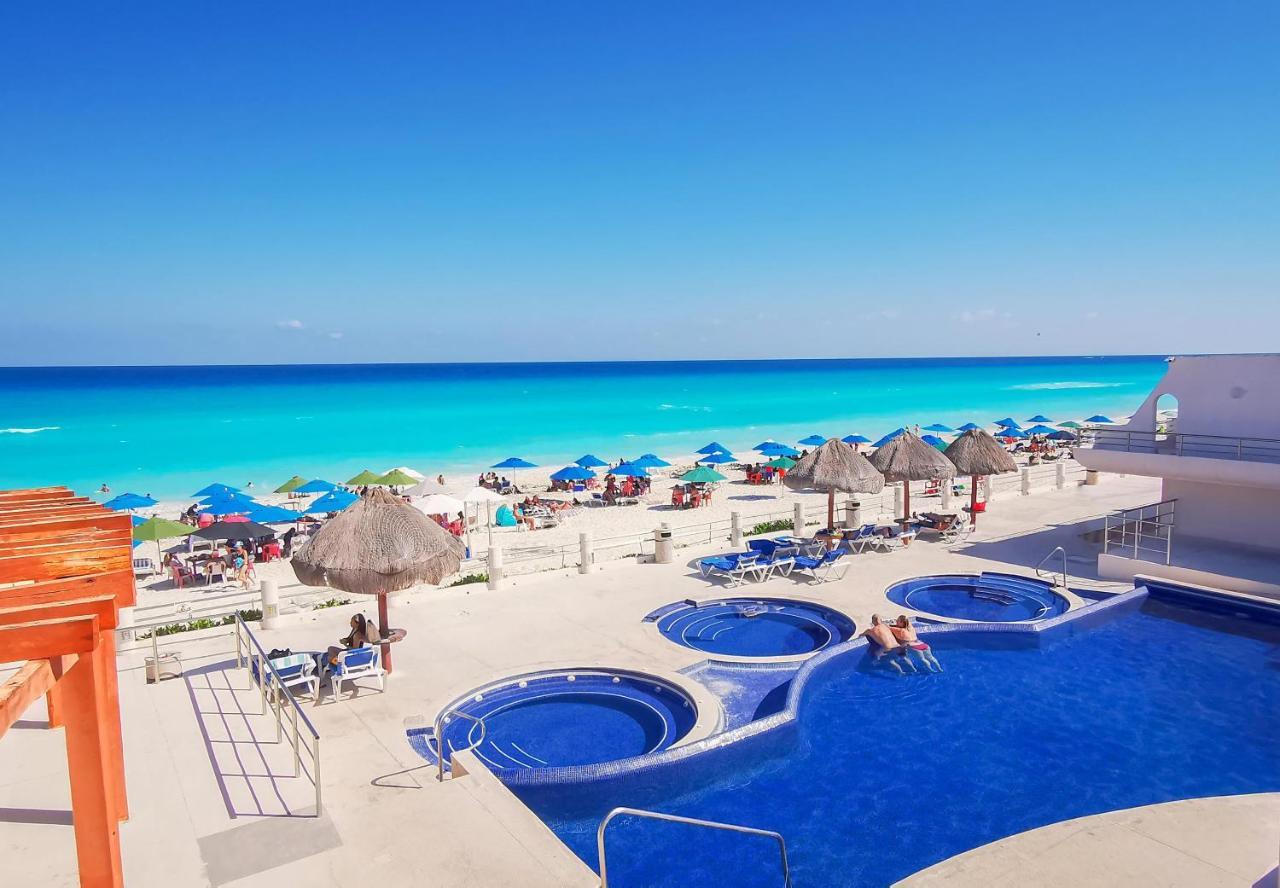 Villa Aurora Beautiful Beachfront Apartment Cancún Zewnętrze zdjęcie